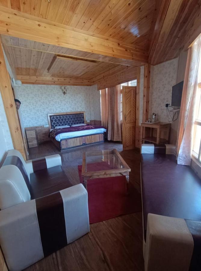 Hôtel Krishna Vaas à Shimla Extérieur photo